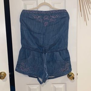 NWT : A&F: Blue Floral Off the Shoulder Romper